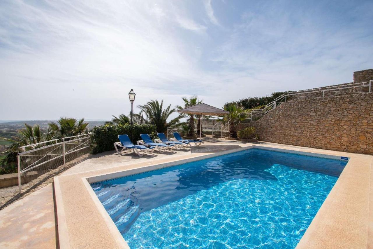 Ghar Ilma IV Holiday Home Santa Lucija  Экстерьер фото
