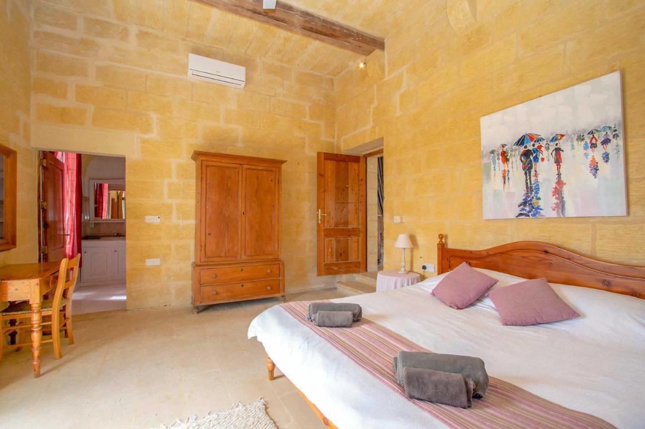Ghar Ilma IV Holiday Home Santa Lucija  Экстерьер фото