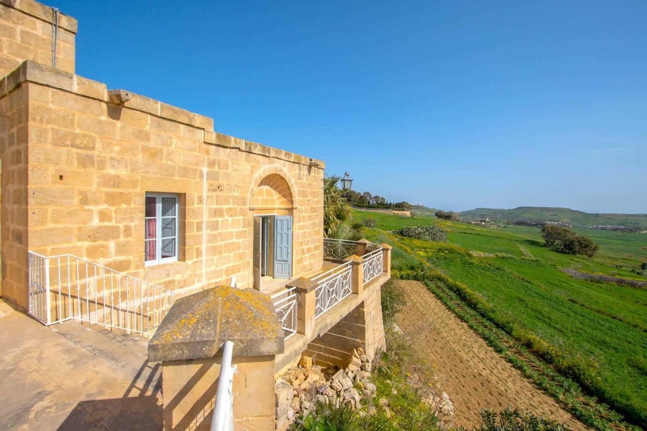 Ghar Ilma IV Holiday Home Santa Lucija  Экстерьер фото
